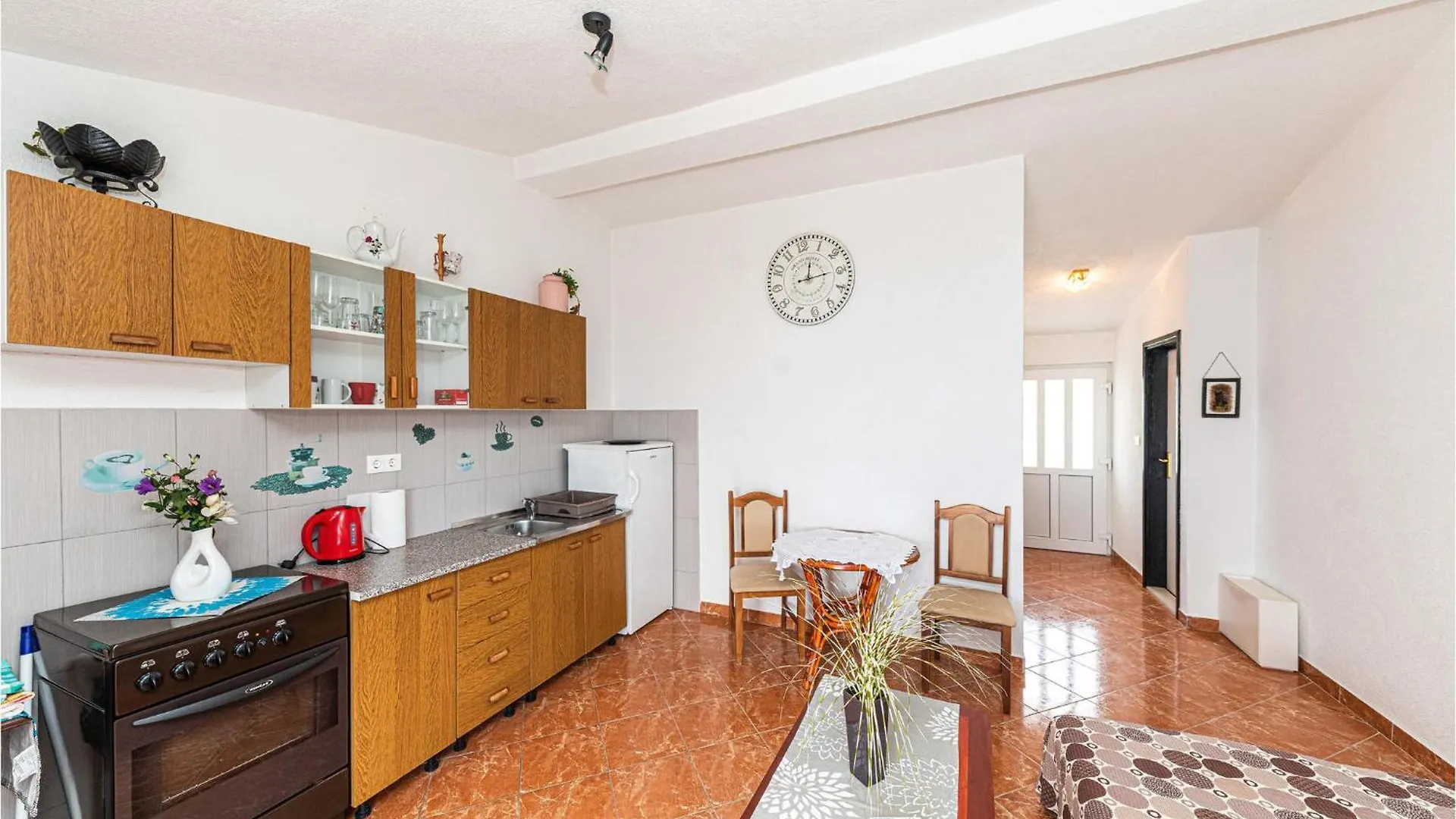 Stunning Apartment In Okrug Gornji With Wifi Traù Croazia